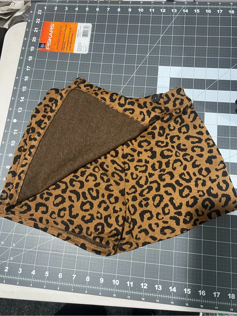 Leopard Print skort for girls, Size: M(8)